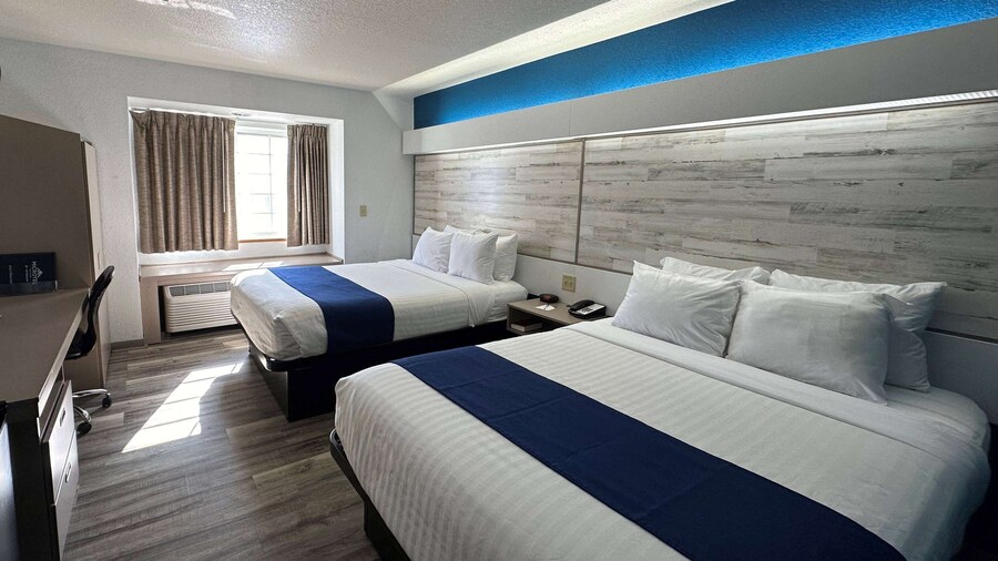 Microtel Inn & Suites by Wyndham Tomah
