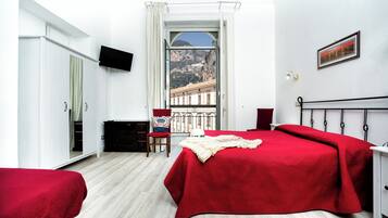 Dreibettzimmer