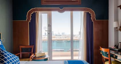 Riviera Hotel Dubai