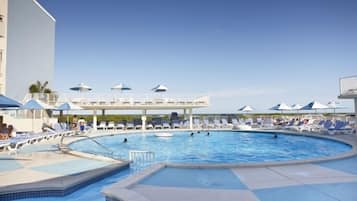 Seasonal outdoor pool, pool umbrellas, sun loungers