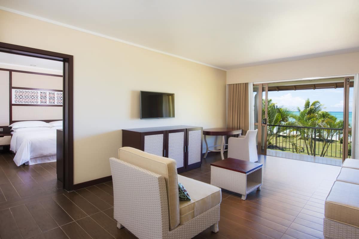 Sviitti, 1 makuuhuone, valtameren rannalla (View) | Oleskelualue | 40âtuumainen televisio, jossa satelliittikanavat