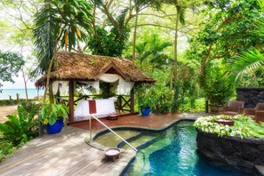 Massages on the beach, body scrubs, facials - Samoa Beach Resort (Mulifanua)