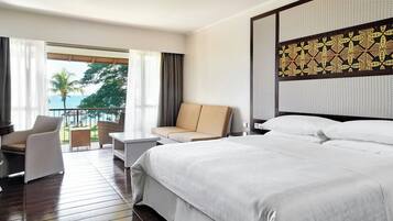Room, 1 King Bed, Non Smoking, Oceanfront (View)