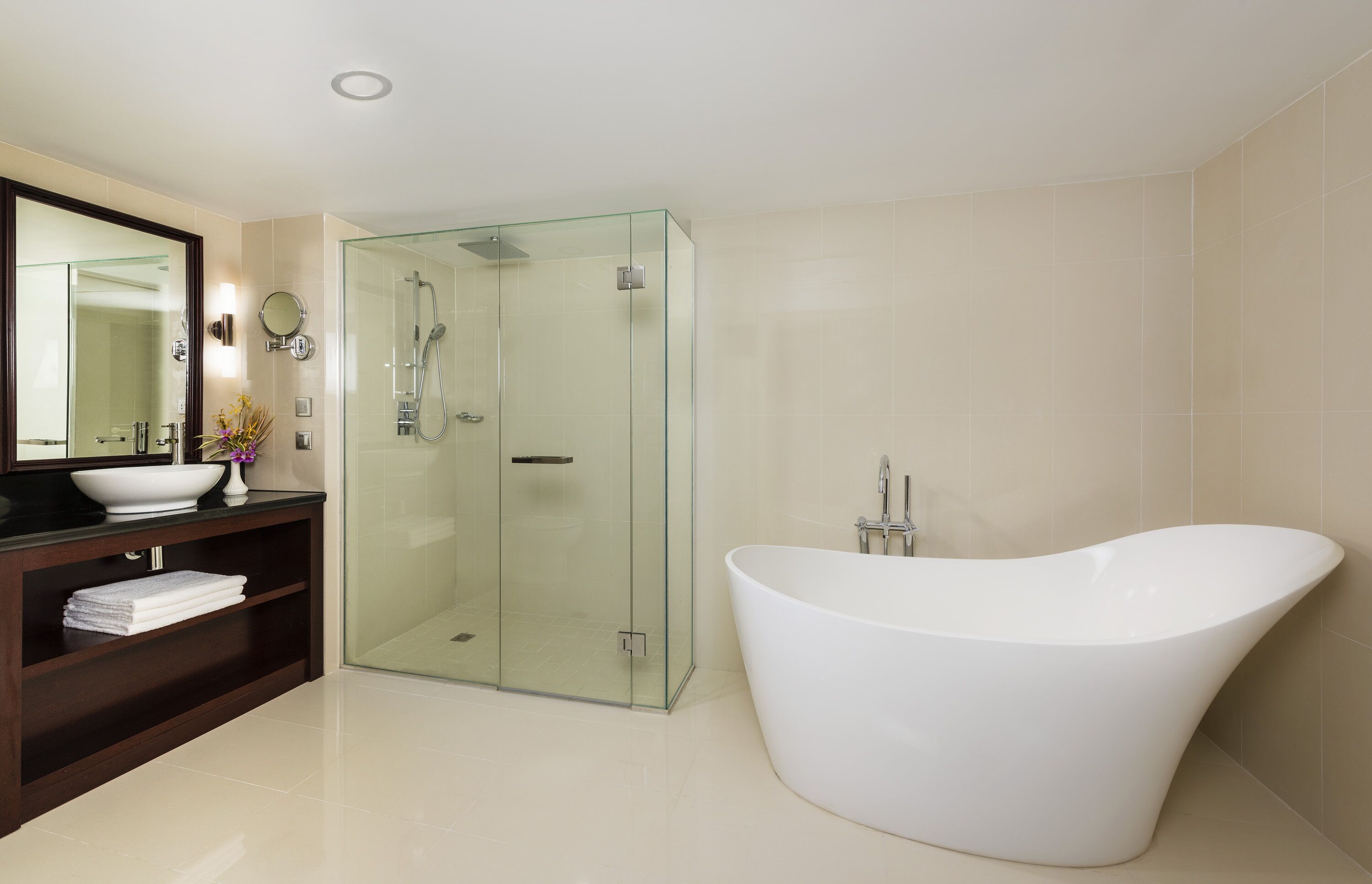 Free toiletries, hair dryer, bathrobes, slippers