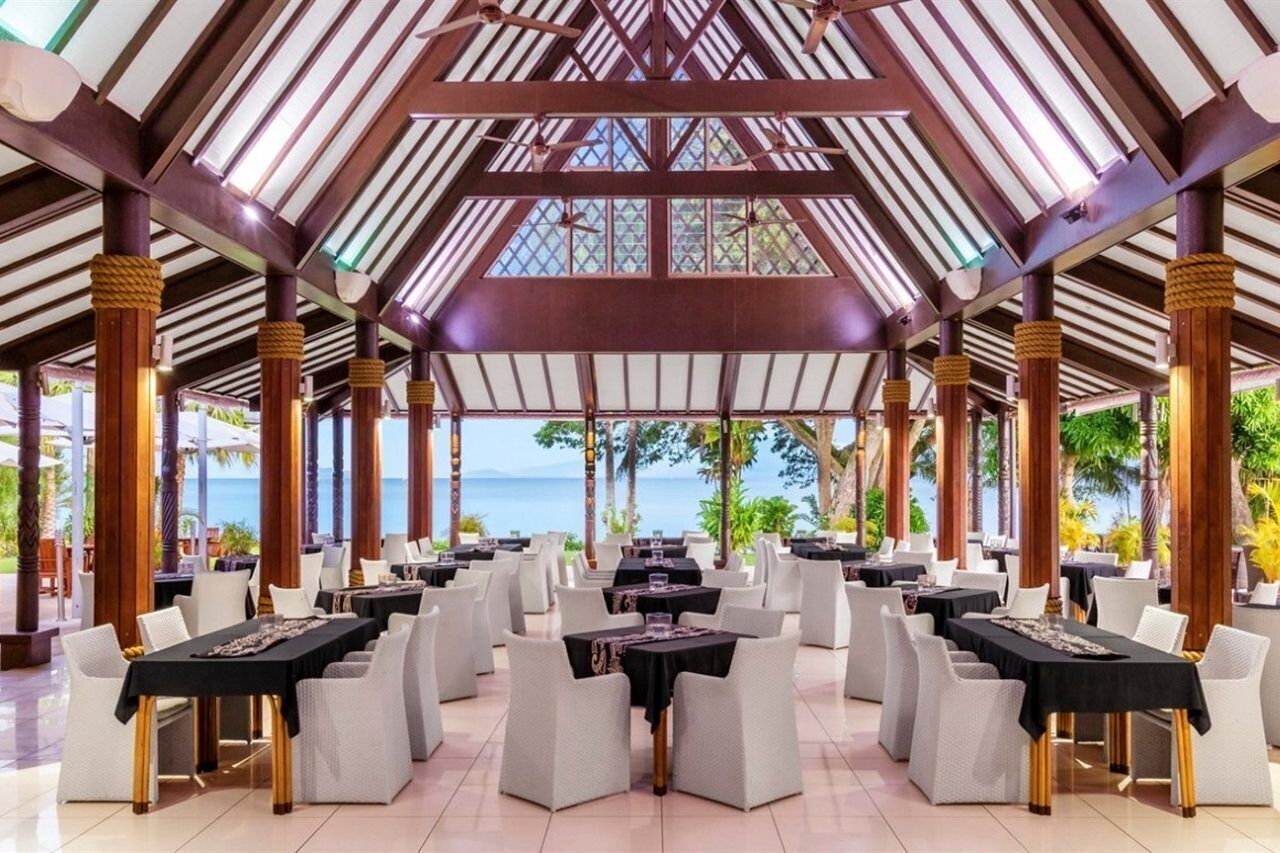 تقديم العشاء، إطلالات على الشاطئ