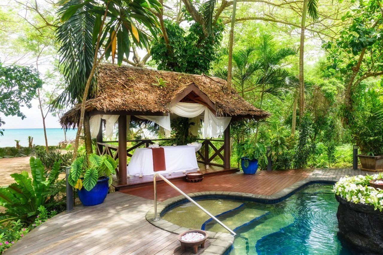 Outdoor pool, open 7:00 AM to 9:00 PM, pool umbrellas, sun loungers