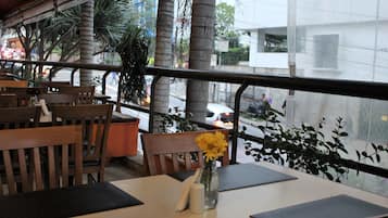 Area sarapan