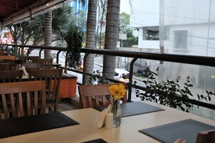Area sarapan
