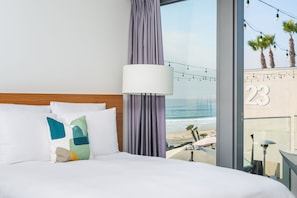 Standard Room, Partial Sea View