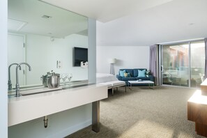 SANCTUARY SUITE | Roupas de cama premium, camas Tempur-Pedic, frigobar, cofres nos quartos