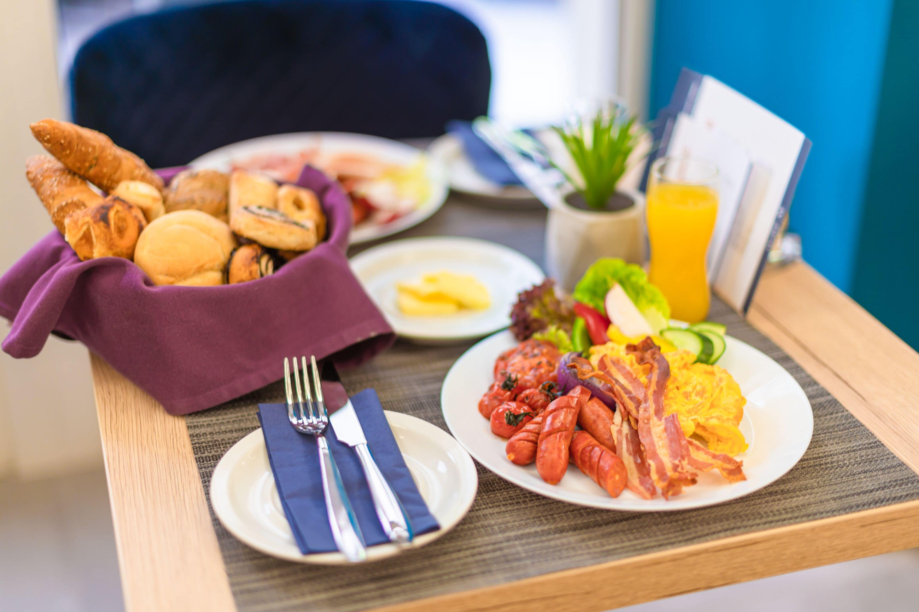 daily buffet breakfast (huf 5300 per person)