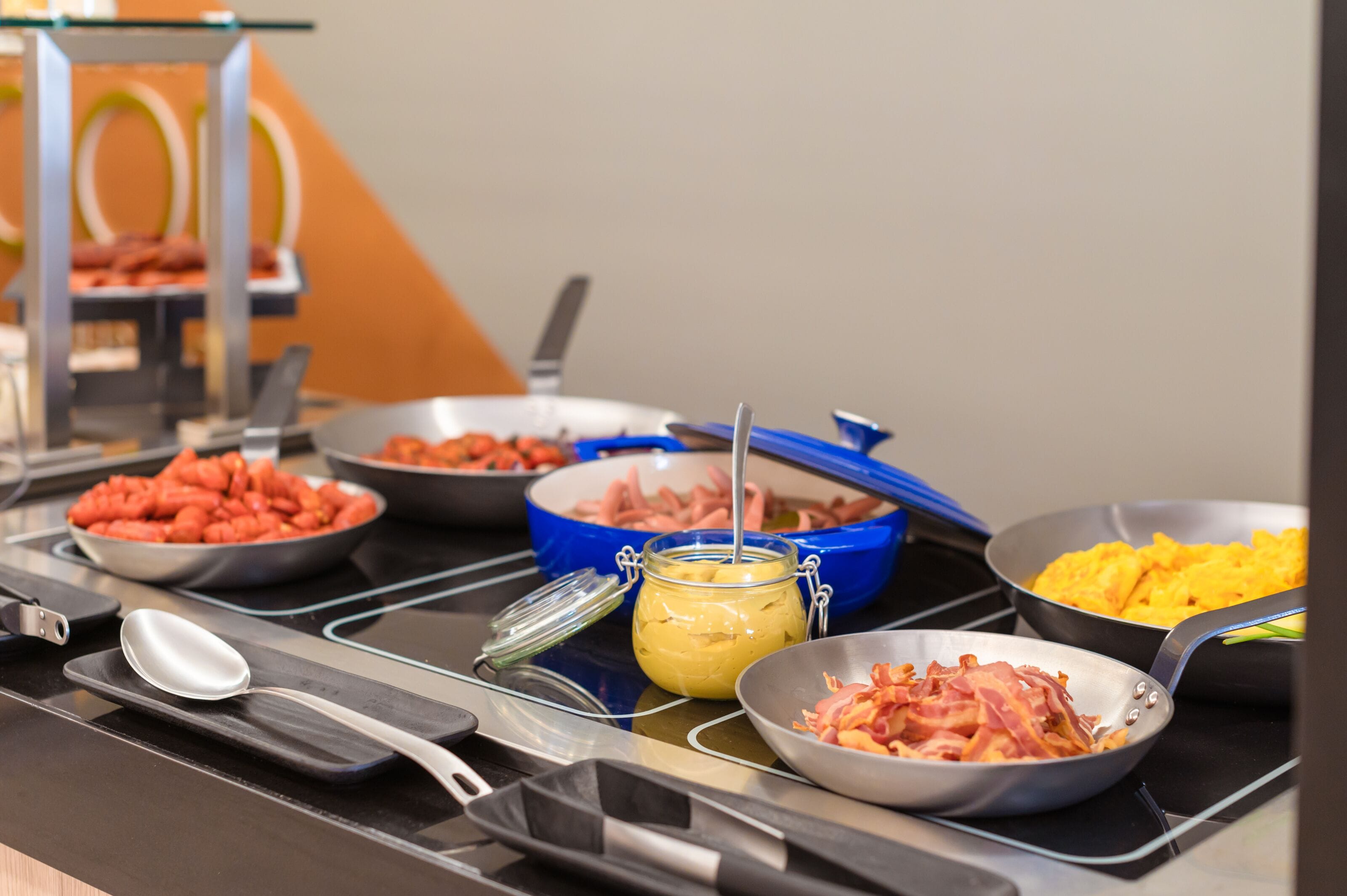 daily buffet breakfast (huf 5300 per person)