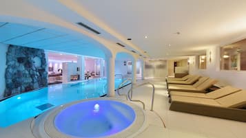 室內 SPA 浴池