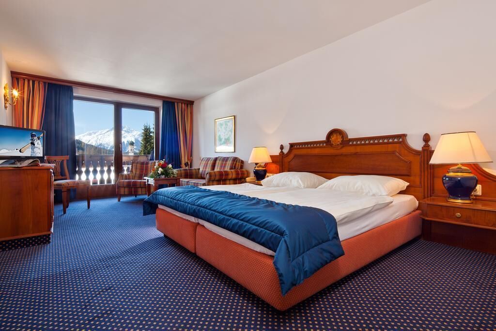 Hypo-allergenic bedding, free WiFi