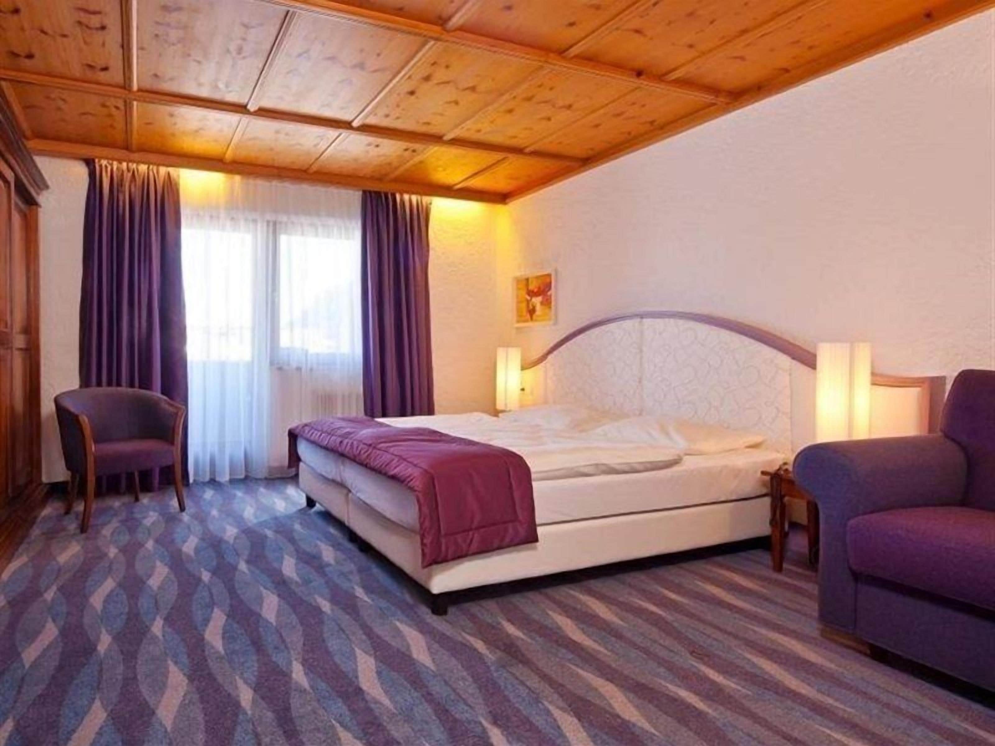 Ropa de cama hipoalergénica y wifi gratis 