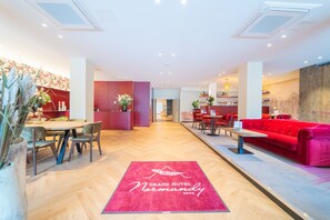 Reception hall - Grand Hotel Normandy by CW Hotel Collection (Bruges)