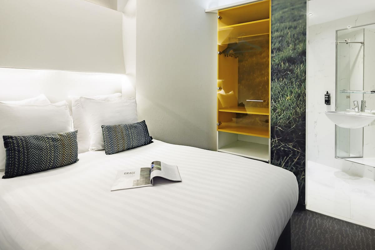 Double Room (Small) | In-room safe, desk, laptop workspace, blackout curtains