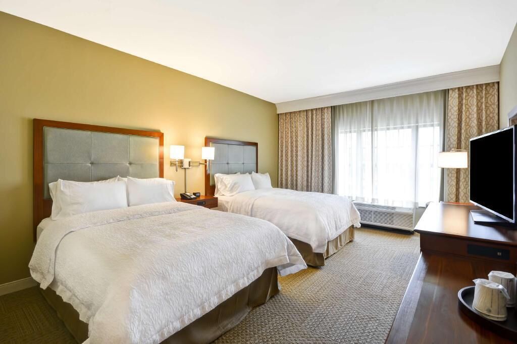 In-room safe, desk, laptop workspace, iron/ironing board