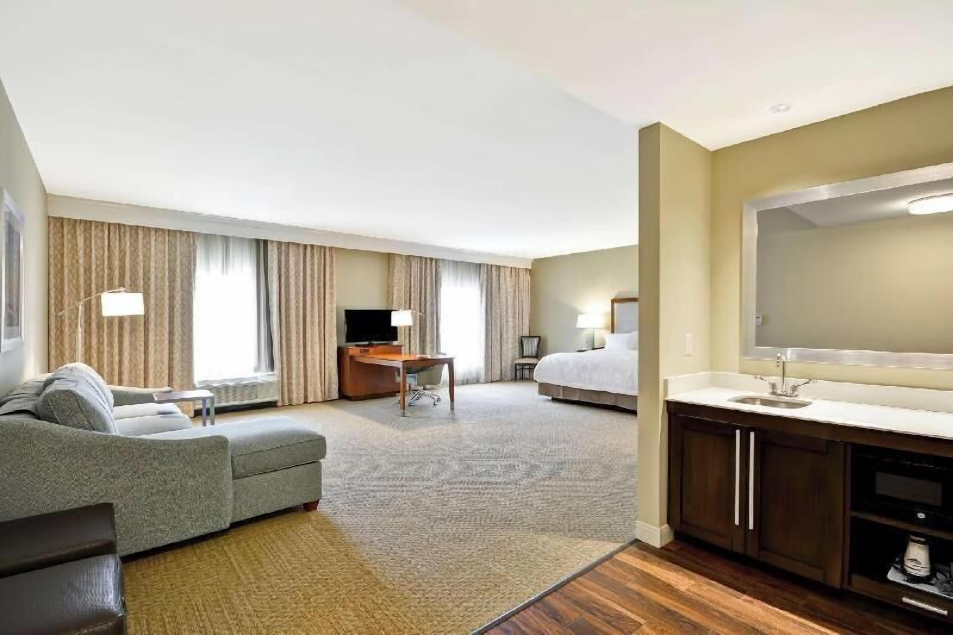 In-room safe, desk, laptop workspace, iron/ironing board
