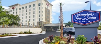 Hampton Inn & Suites Charleston Airport