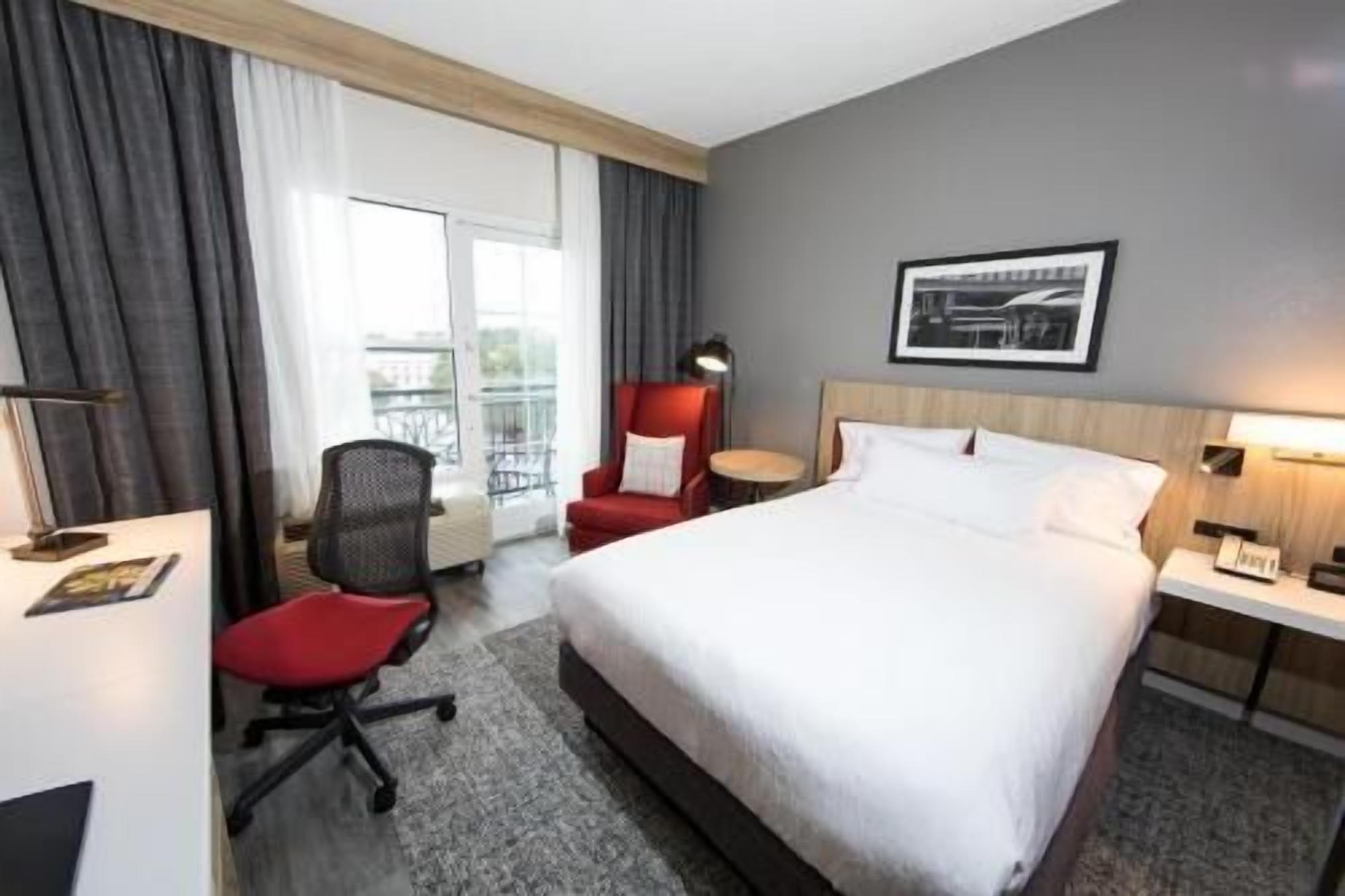 Hypo-allergenic bedding, down comforters, in-room safe