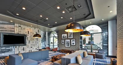 Hilton Garden Inn Savannah Historic District