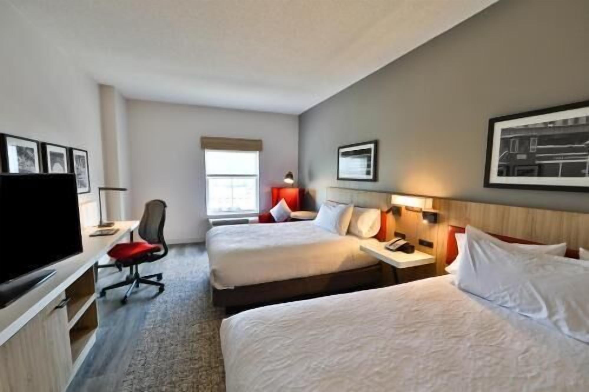 Hypo-allergenic bedding, down comforters, in-room safe