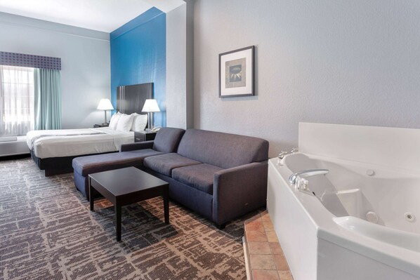 Suite, 1 Bedroom, Non Smoking, Jetted Tub (1 King)