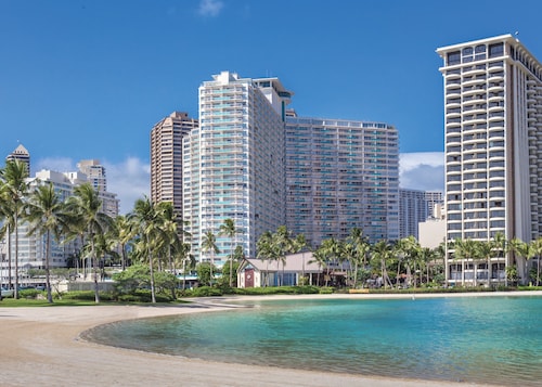 Waikiki Marina Resort at the Ilikai