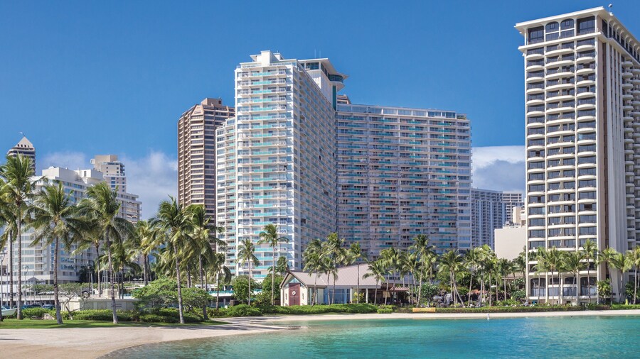 Waikiki Marina Resort at the Ilikai