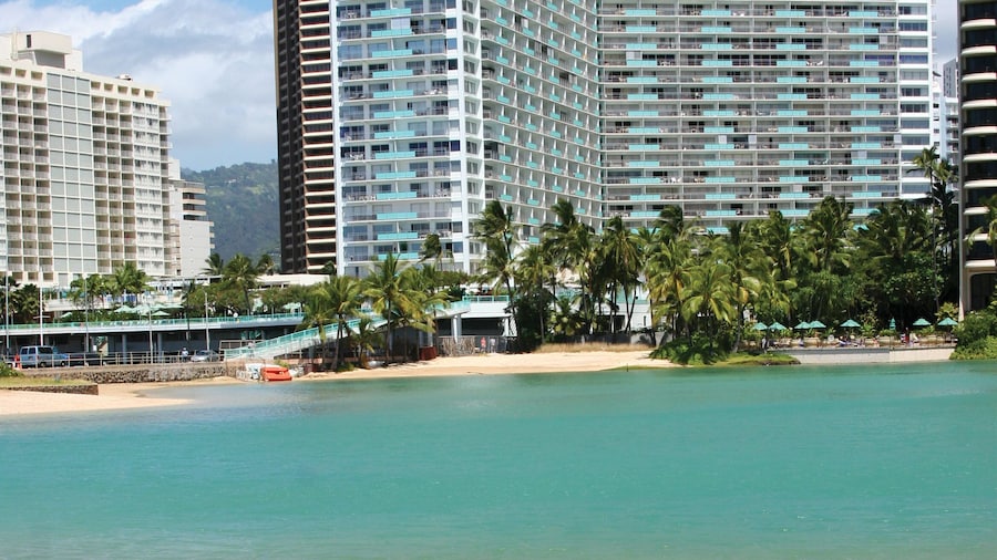 Waikiki Marina Resort at the Ilikai