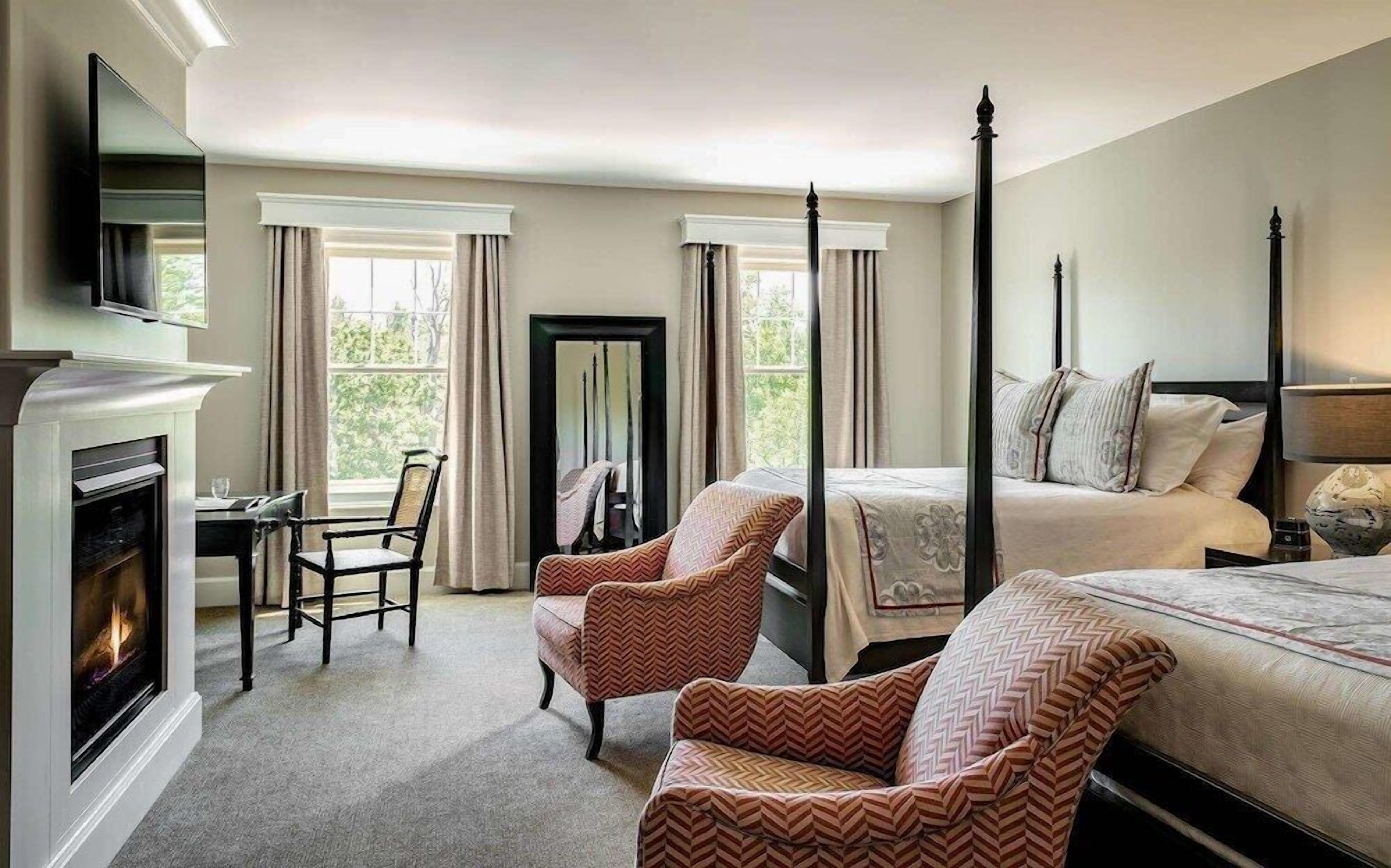 Sábanas de algodón egipcio, ropa de cama de alta calidad y minibar 