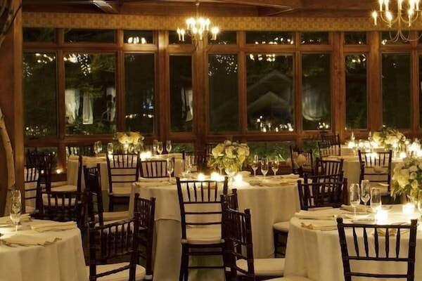 3 restaurants, breakfast, lunch, dinner served; American cuisine