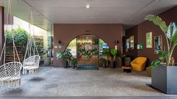 Pintu masuk dalaman