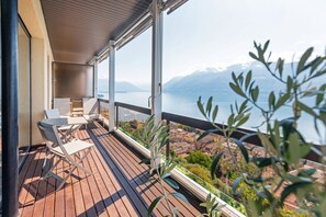 View from property - Parkhotel Brenscino Brissago (Brissago)