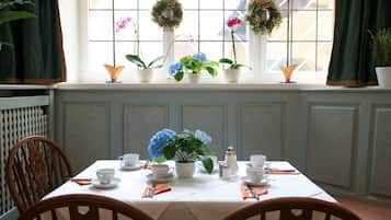 Ontbijtbuffet inbegrepen op werkdagen