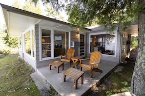 Cottage, 1 chambre, vue baie (Bayside, Adults Only) | Terrasse/Patio
