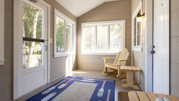 Second Row Studio Cottage w/ Screen Porch | View from room