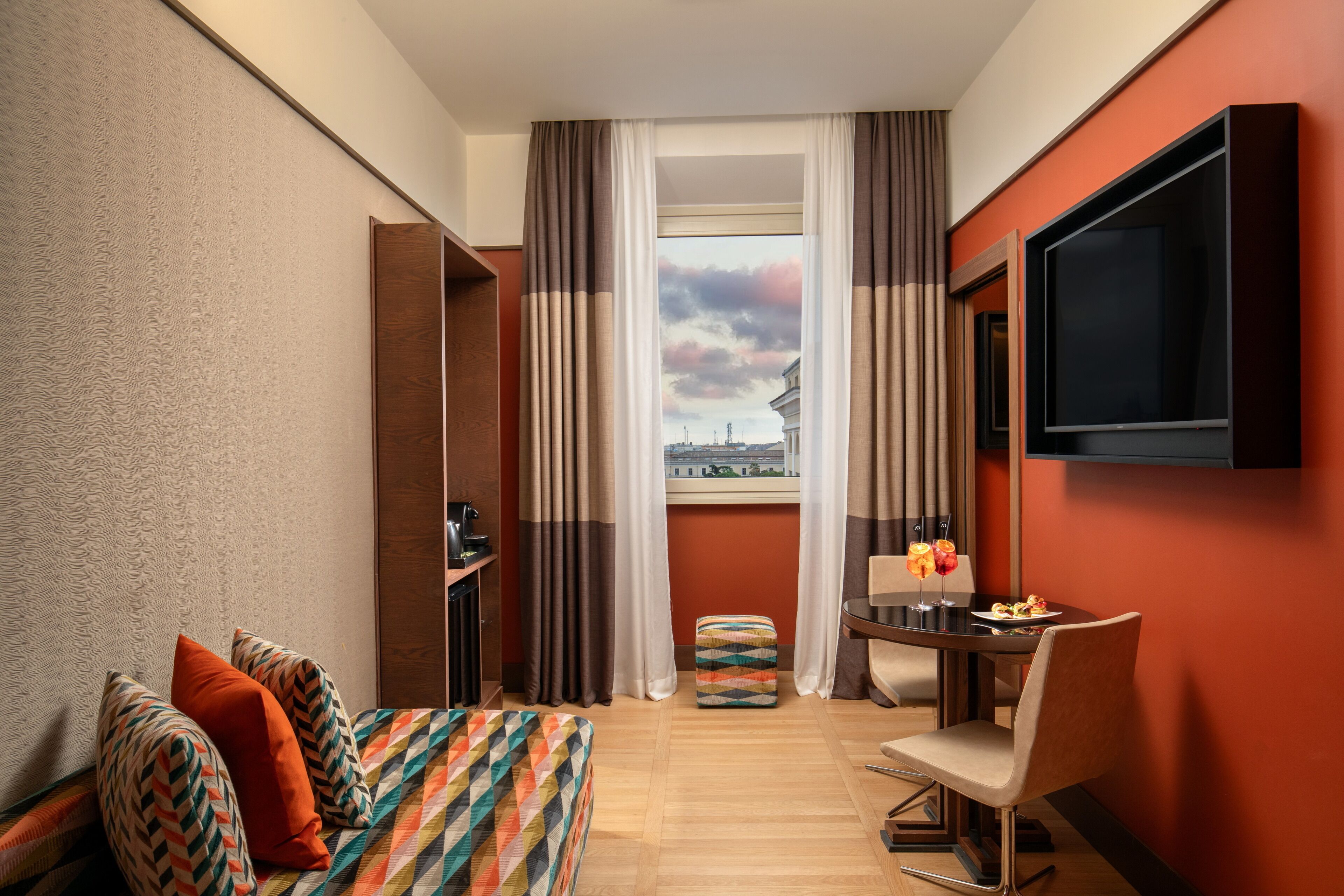 Foto - The Independent Hotel