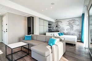 Luxury-Suite | Minibar, Zimmersafe, schallisolierte Zimmer, kostenloses WLAN