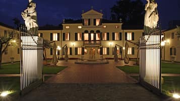 Front of property – evening/night