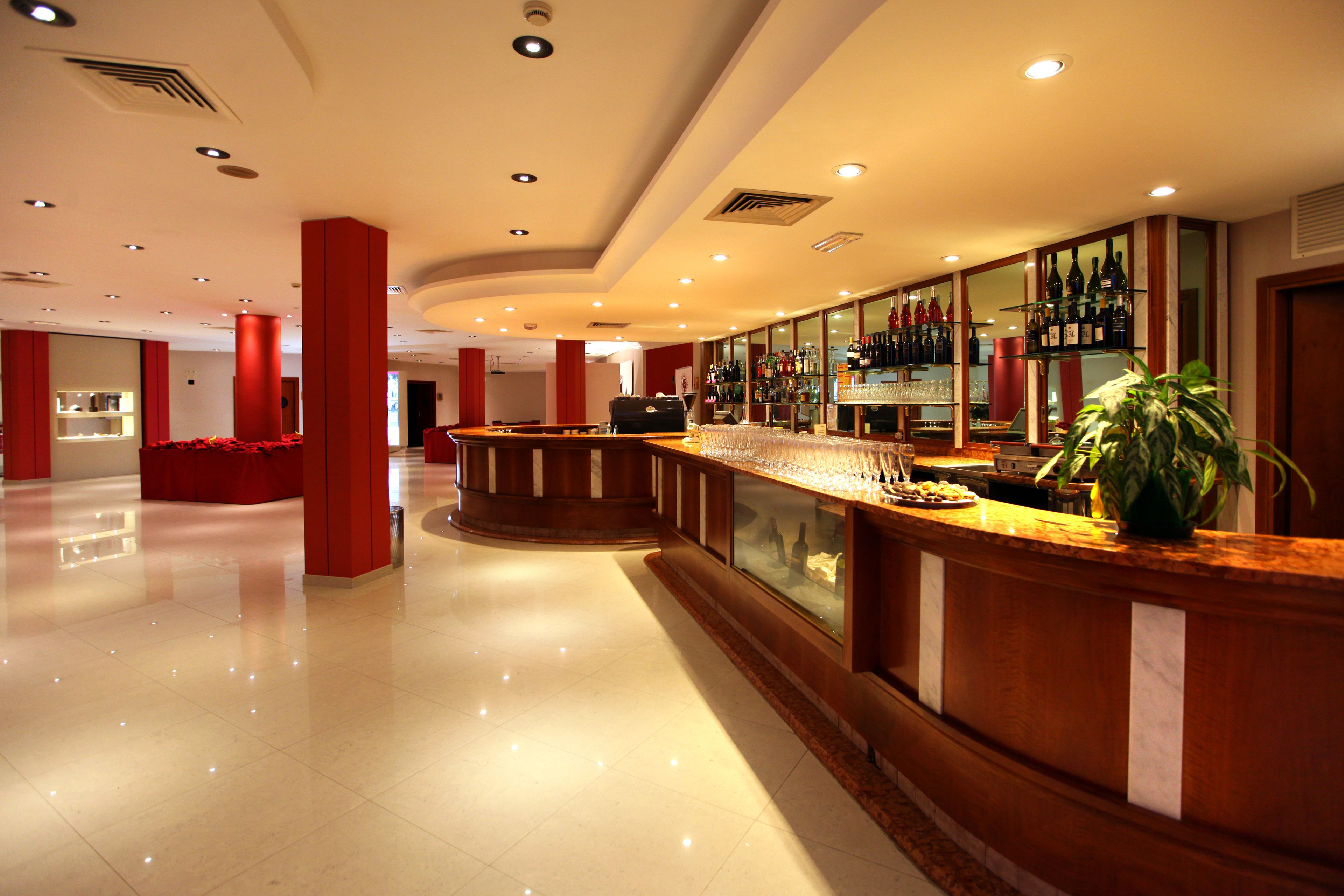 Bar (in der Unterkunft)