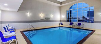 La Quinta Inn & Suites by Wyndham Dallas Mesquite