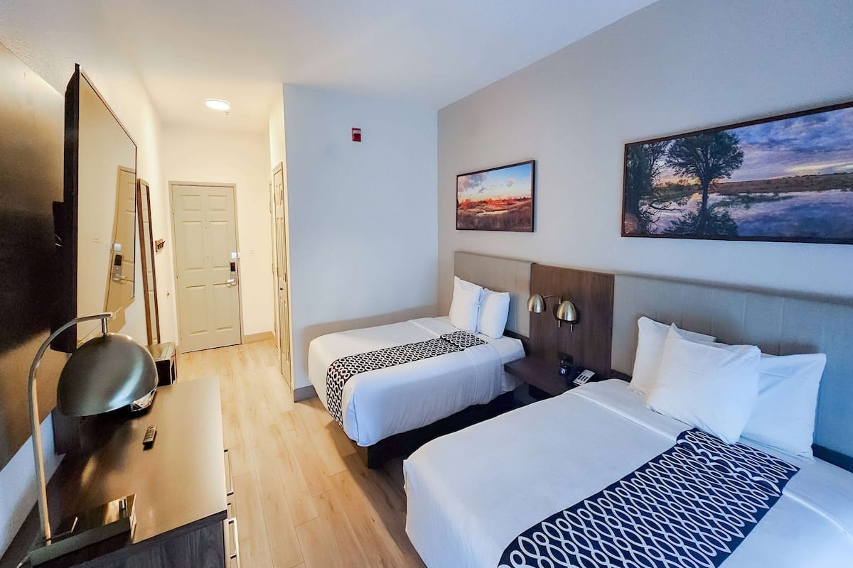 Room, 2 Queen Beds, Accessible (Mobility Accessible) | Premium bedding, pillowtop beds, desk, blackout drapes