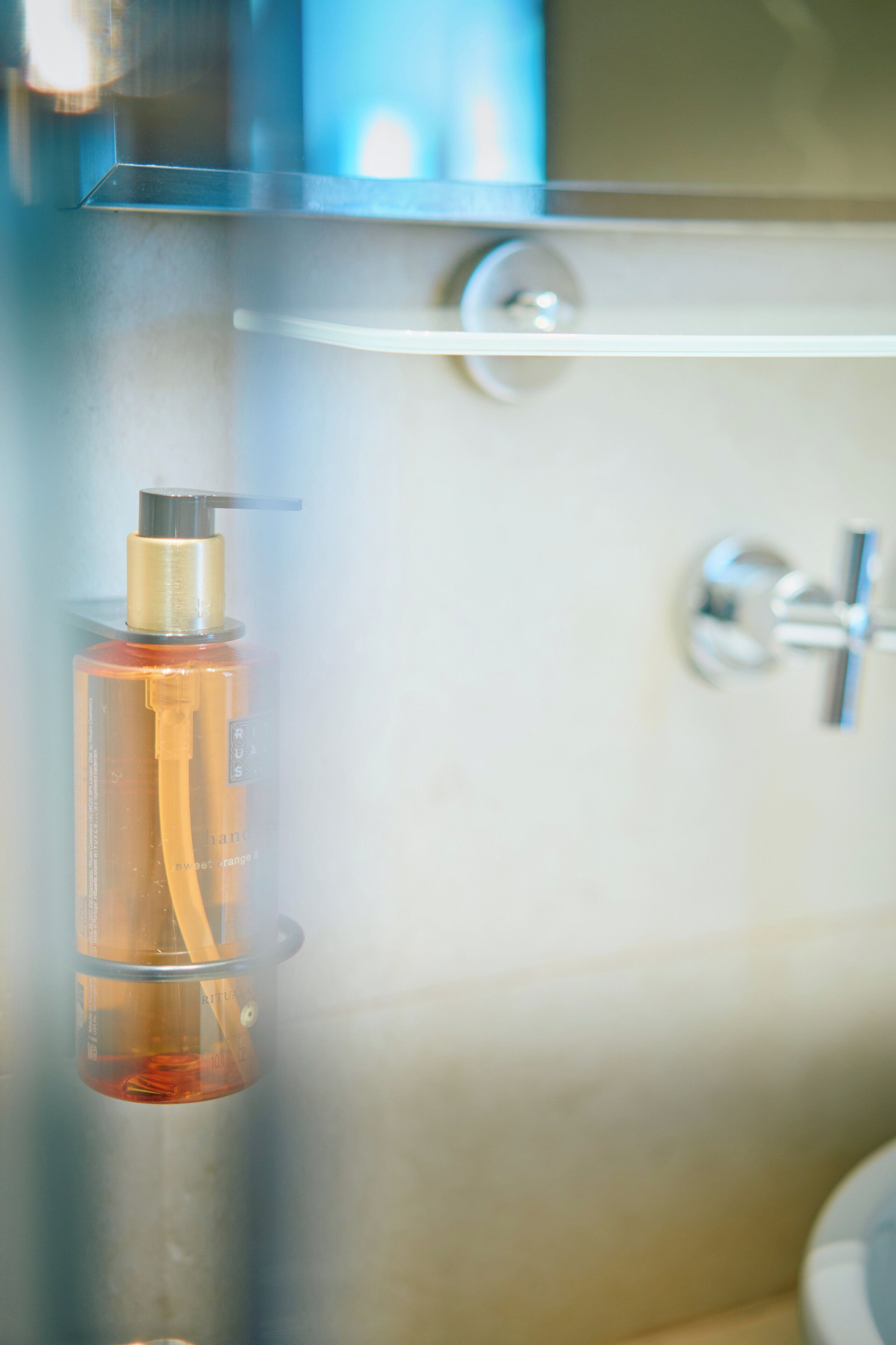 standard double or twin room, city view | bathroom | free toiletries, hair dryer, towels