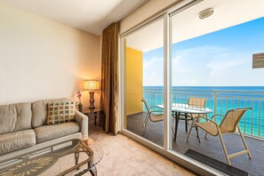 ハウス ベッド (複数台) (Apartment) | バルコニー