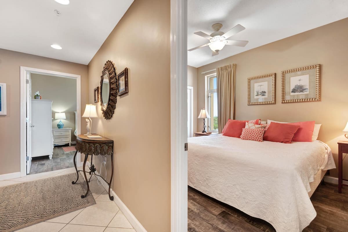 House, Multiple Beds (Apartment)