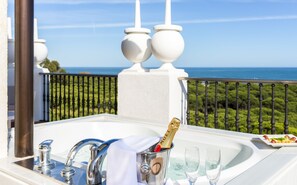 Deluxe Room | Room amenity - TUI BLUE Isla Cristina Palace - Adults Only Recommended (Isla Cristina)