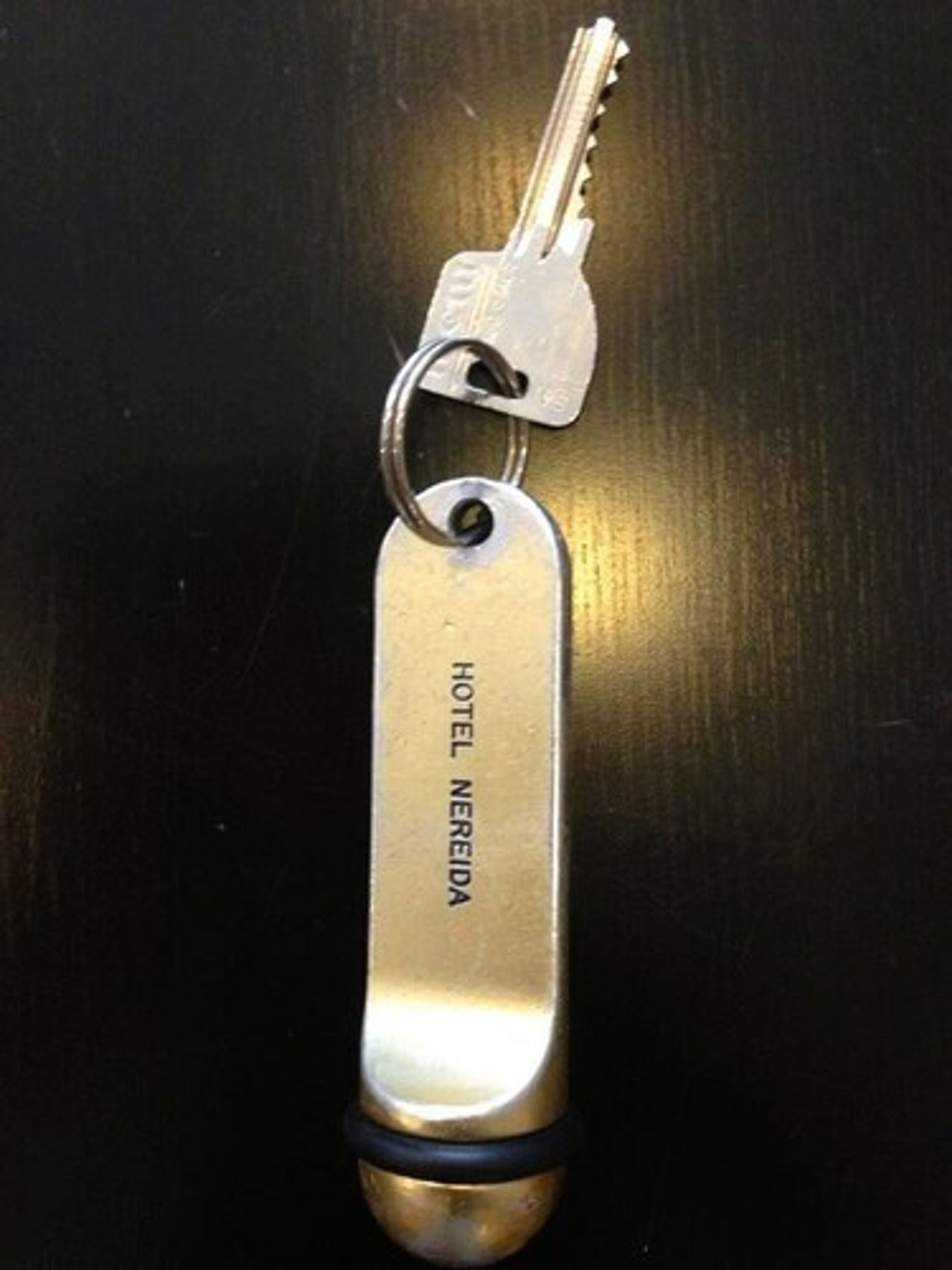 desk, laptop workspace, free wifi, bed sheets