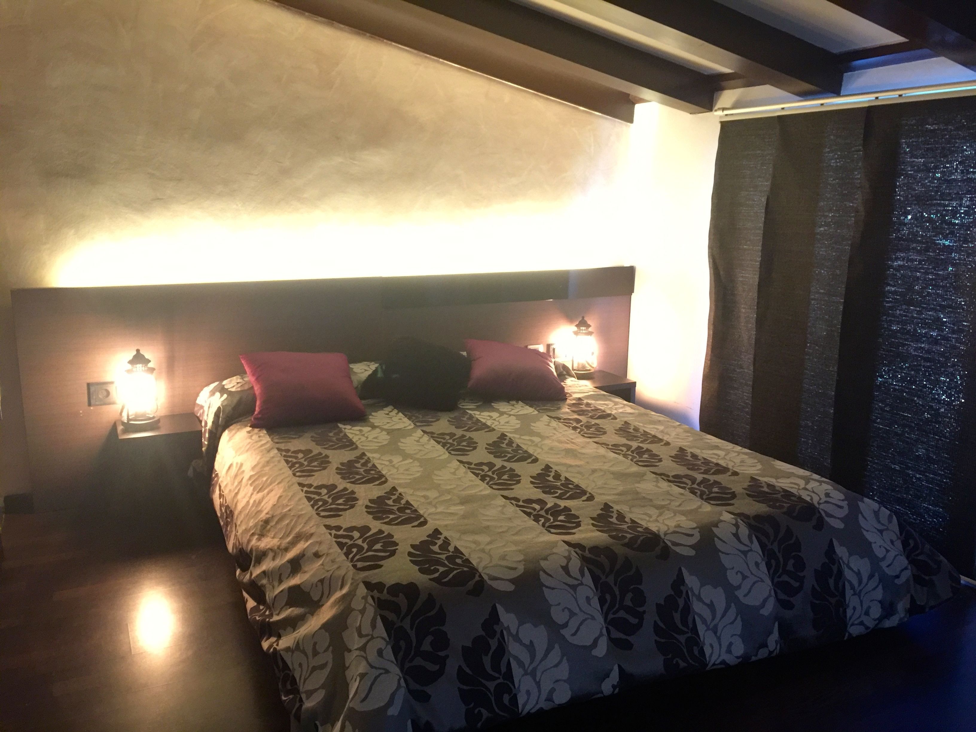 suite | desk, laptop workspace, free wifi, bed sheets